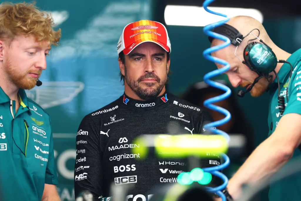 Fernando Alonso partirá último en casa