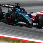 Russell se lleva la pole en España