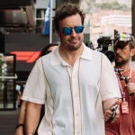 Fernando Alonso llegando al GP de Mónaco
