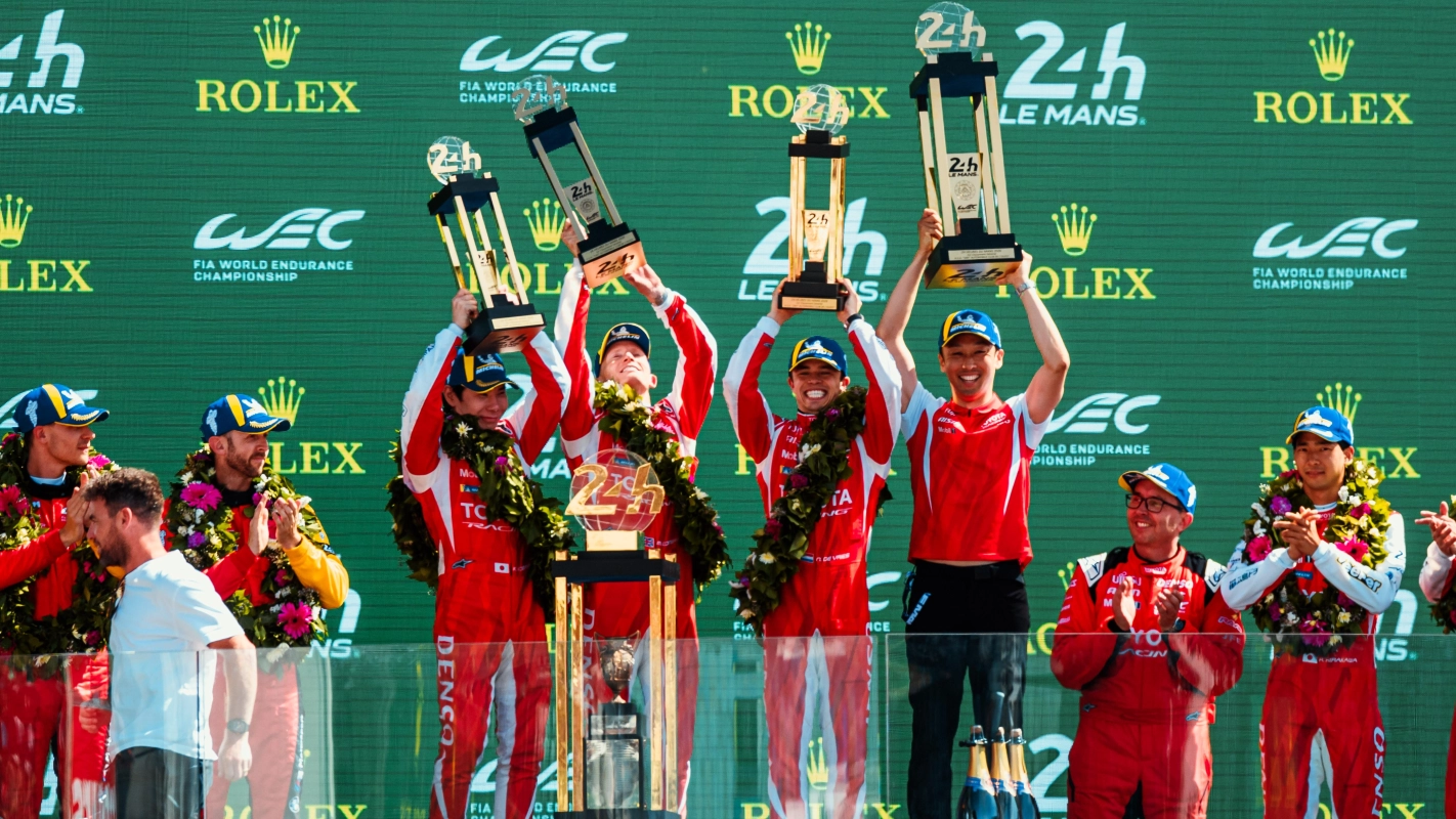 Toyota gana Le Mans
